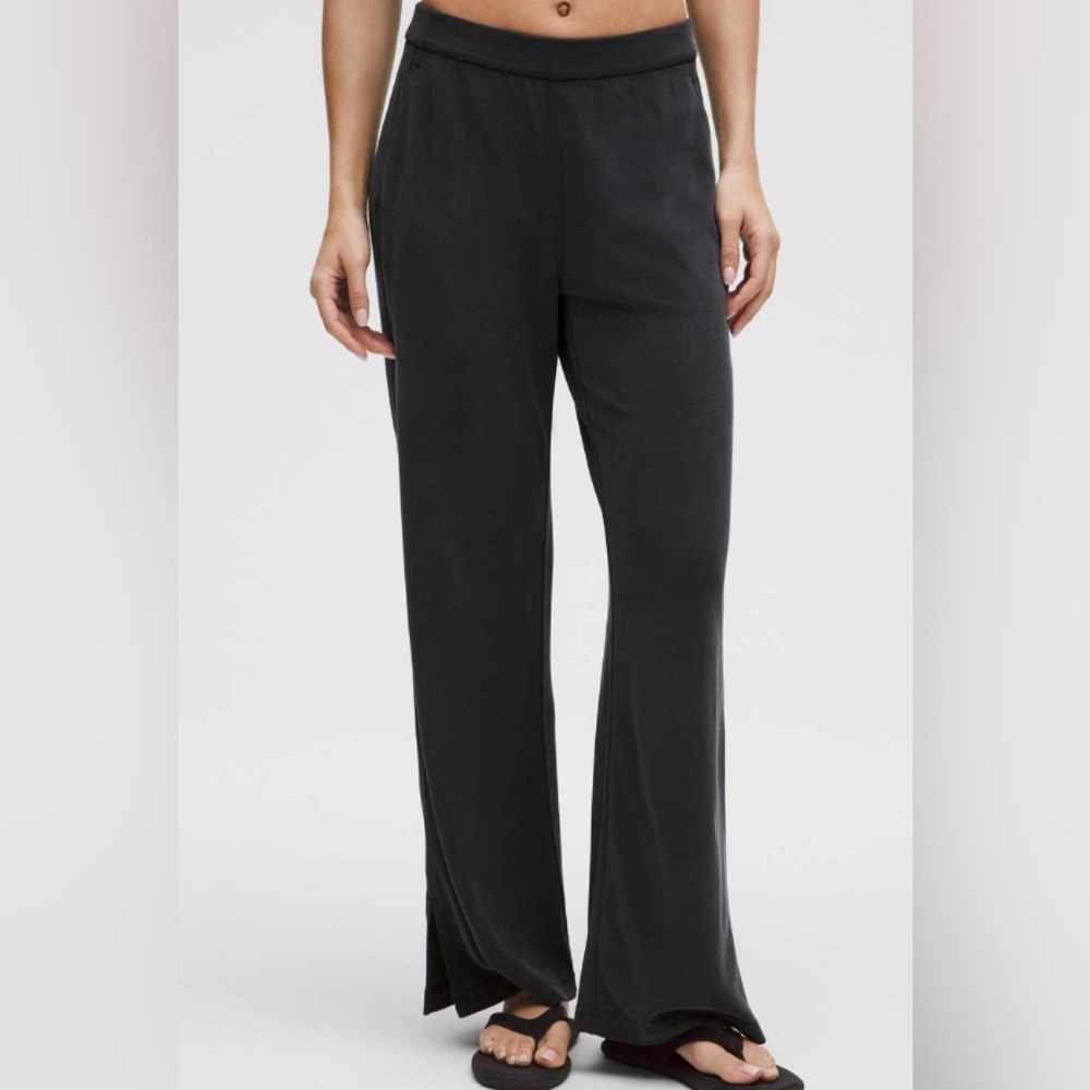 Lululemon Softstreme High-Rise Wide-Leg Pique Pant